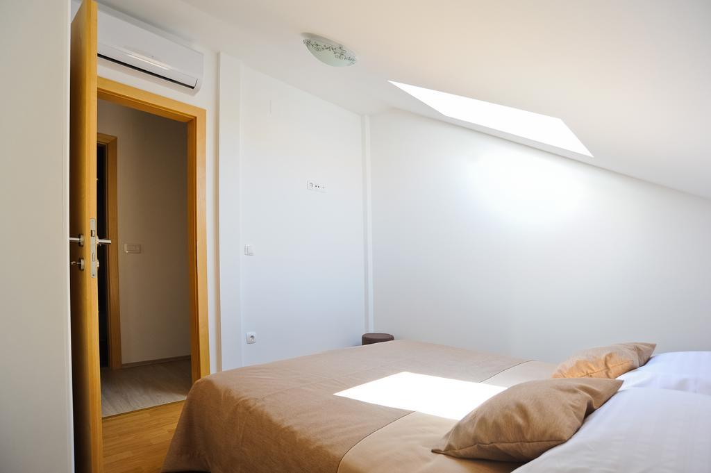 Apartman Roko *