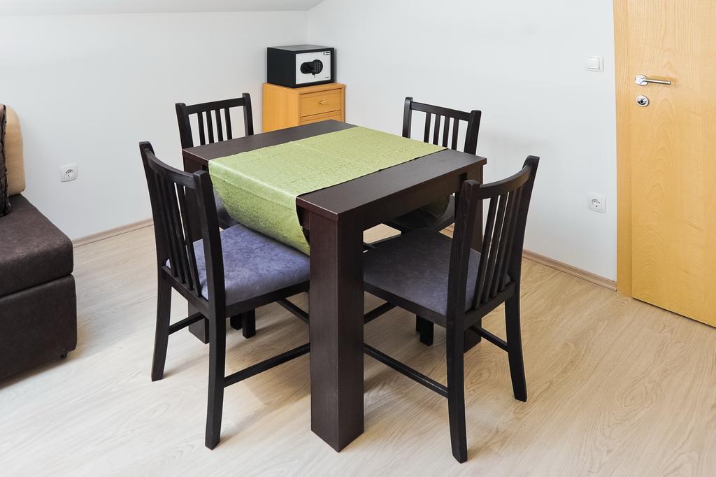 Apartman Roko Zára